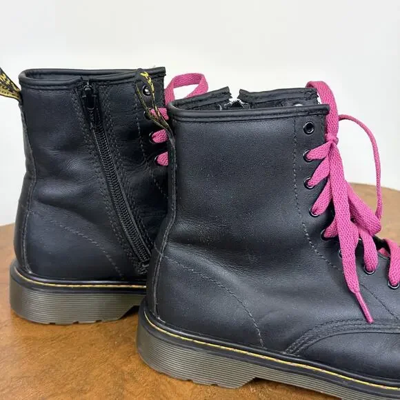 Dr. Martens Black 8 Eye Classic Black Leather Boots Side Zip Women's Size 6 - Picture 5 of 7